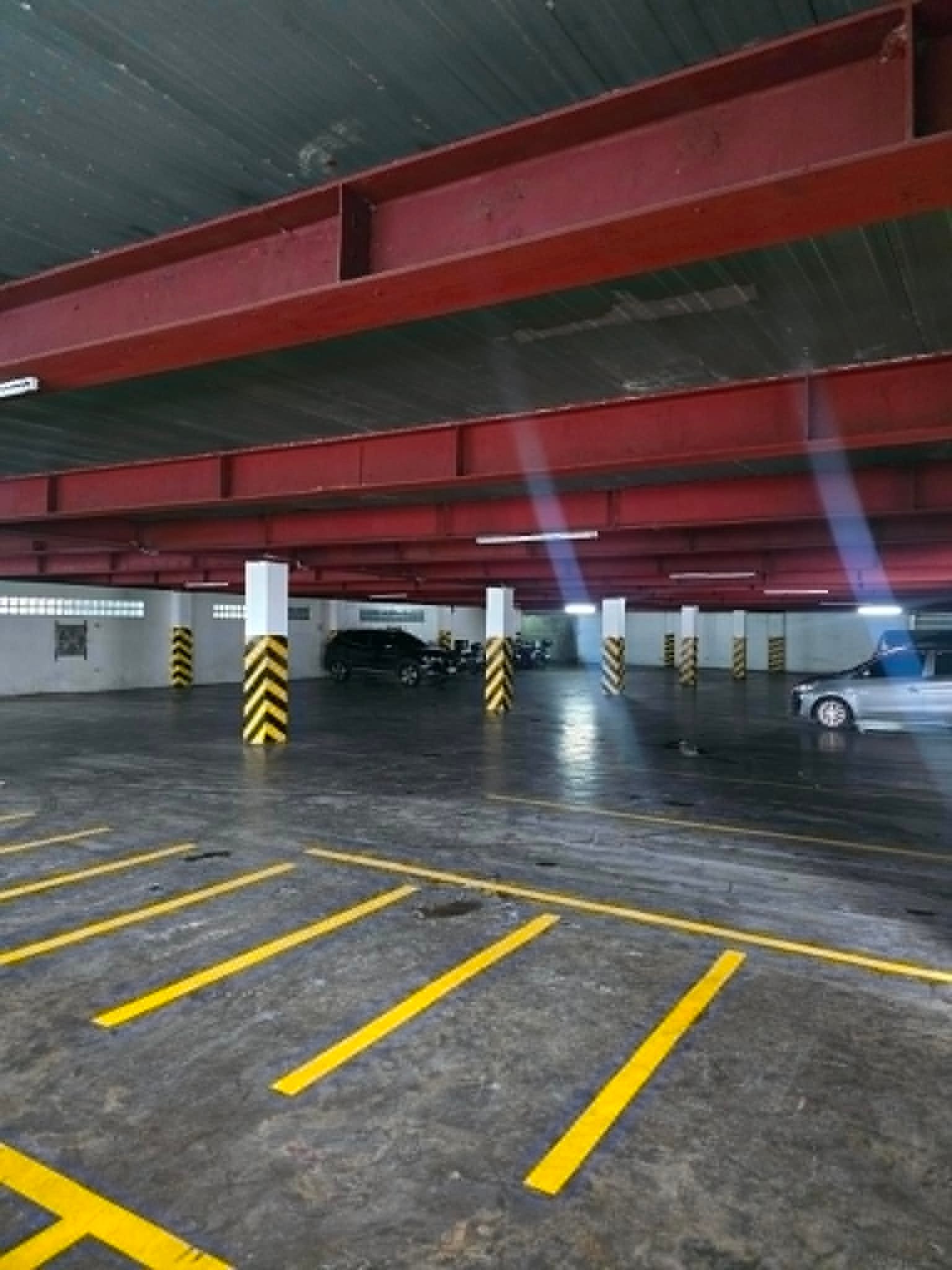 Parking at MetroAsia Arena