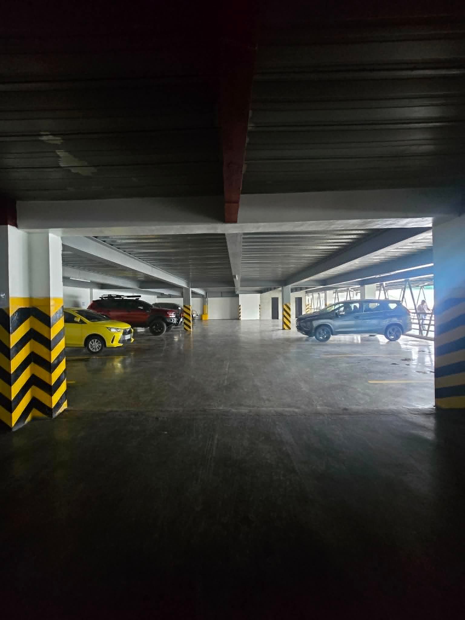 Parking at MetroAsia Arena
