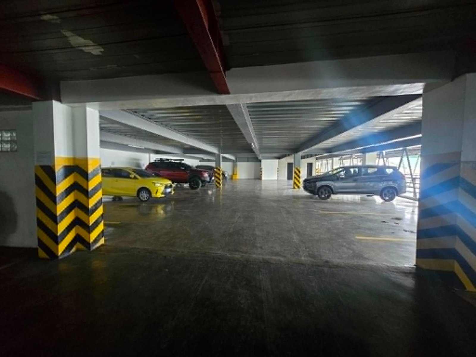 Parking at MetroAsia Arena